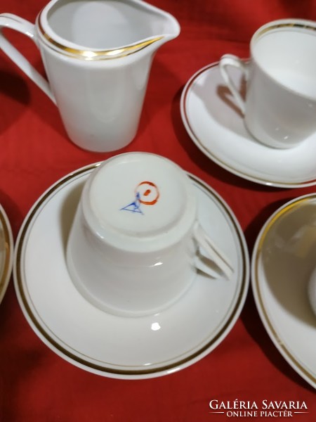 Fehér alföldi porcelán hosszú kávés vagy teás készlet