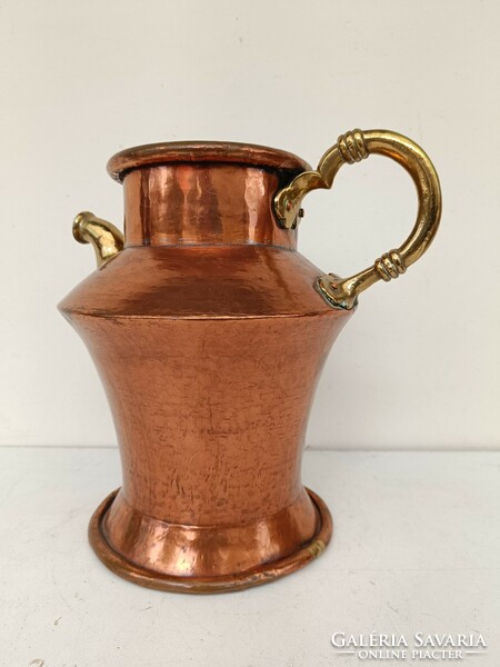 Antique kitchen tool large red copper jug brass casting with handle and beak 620 8574