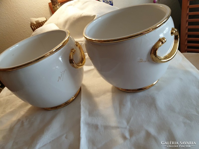 2 large porcelain bowls