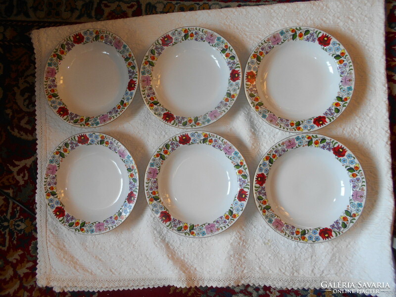 6 Kalocsa hand-painted deep plates 23 cm - the price applies to 6 pieces