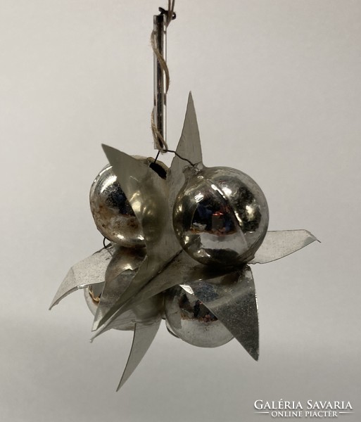 Retro lamellar Christmas tree decoration silver