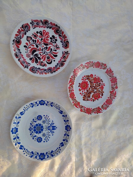 3 darab retro Alföldi porcelán falitányér