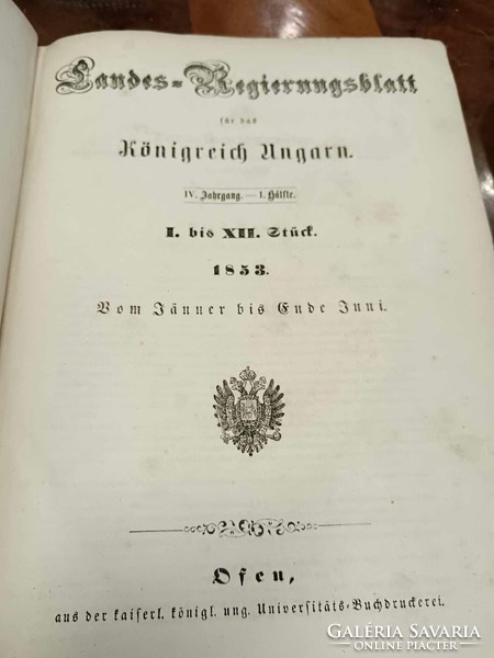 Magyarországot illető Országos Kormánylap 1853. évi 2 kötetes kiadás, teljes év két nyelven, jó álla