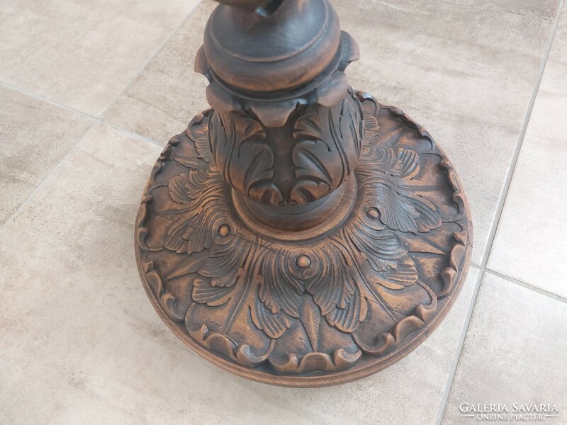 (K) beautifully carved floor lamp with tin twist