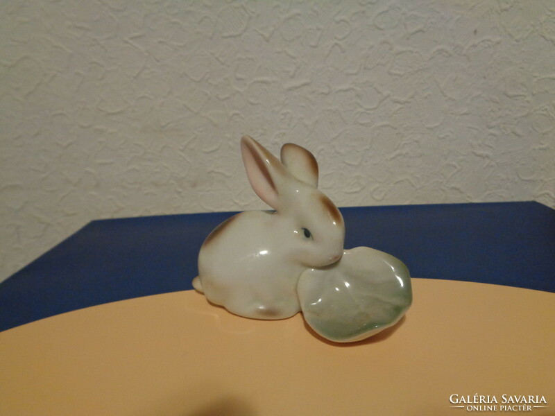 Zsolnay, painted bunny