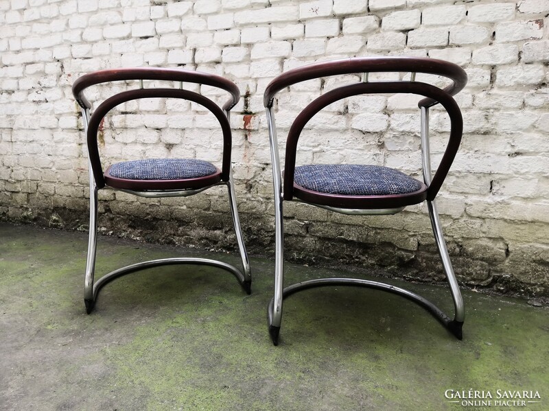 Bauhaus-style tubular frame chair pair #052