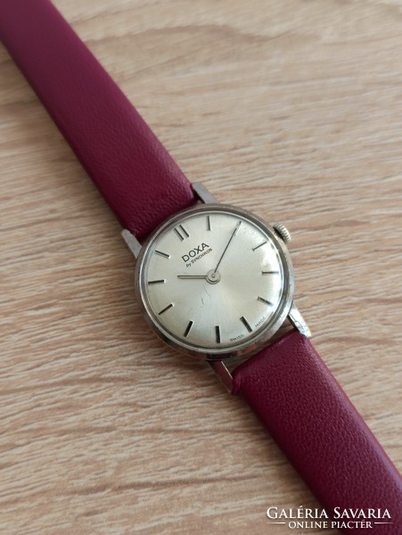 Doxa mechanical women's wristwatch
