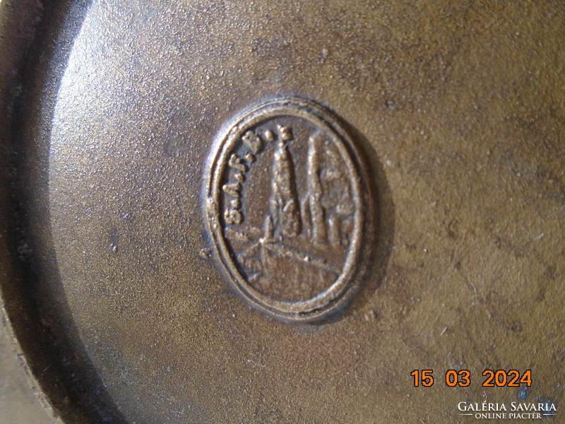 Fire-gilt niello bronze bowl with raised medieval knight s.A.F.B. (Scott air force base ?!) Marking