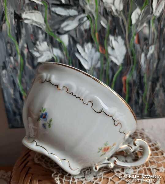 Zsolnay porcelán teáscsésze, aljával, barokkos stílusban, nagyon jó állapotban, XX század  közepe
