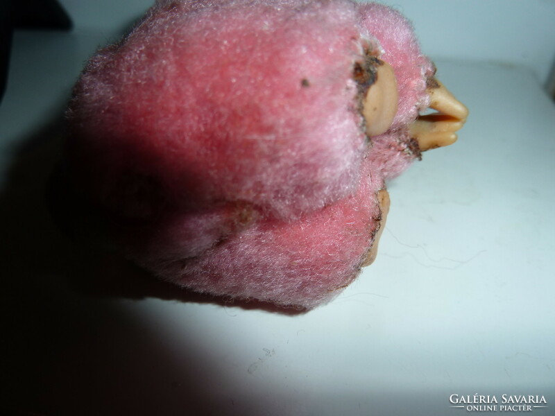 Plüss figura  régi rózsaszin Monchichi (50 éves) pici plüss állatka, kb 5 cm