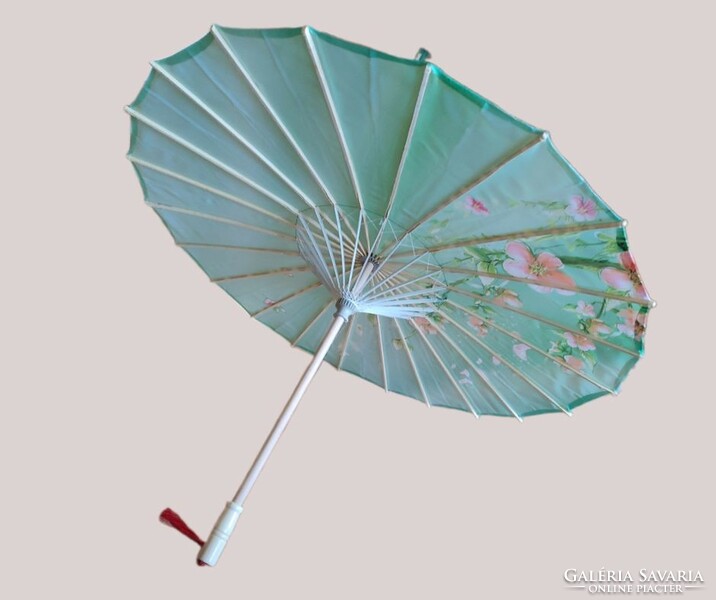 Umbrella with cherry blossom bamboo lattice