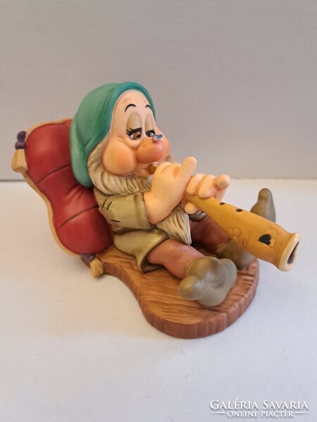 Walt disney classic collection snow white fairy tale, snooze dwarf original porcelain figure