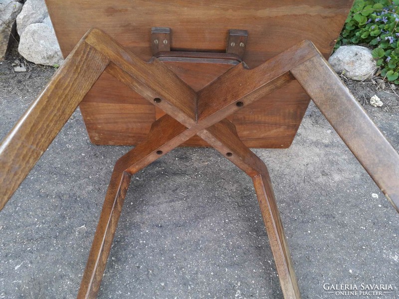 Retro design chair, table.