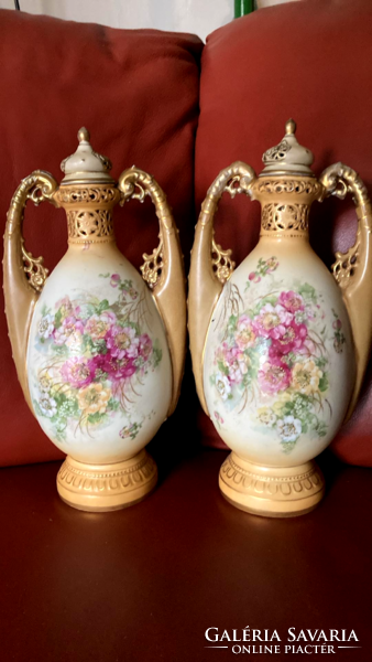 Pair of antique royal vienna vases