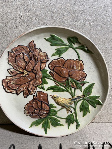 Decorative majolica wall plate, rudolf ditmar znaim, 28.5 cm.3204