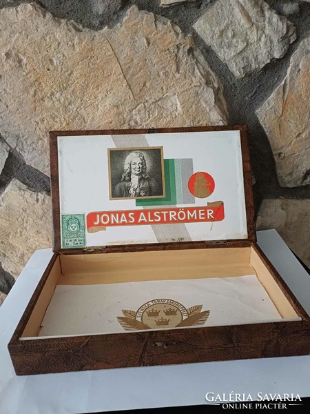 Old wooden Jonas Alströmel cigar box