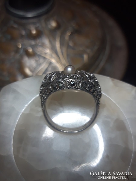 Art Nouveau Hungarian jewelry - ring with marcasite and true pearl