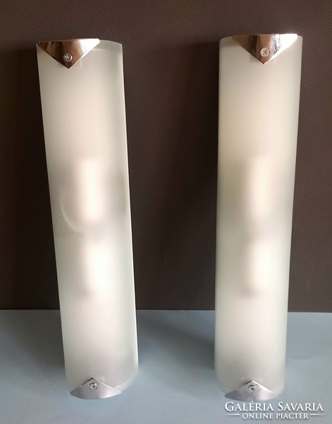 Vintage bauhaus wall lamp can be negotiated in pairs! A milk glass with a storm!