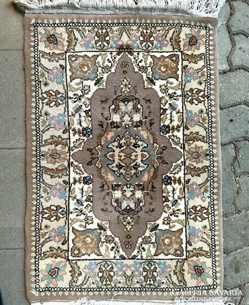 Pakistani carpet