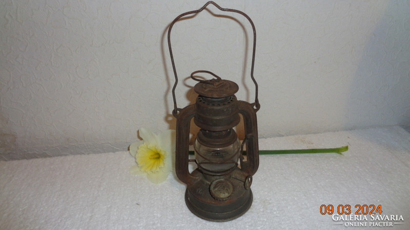 Mini kerosene lamp, good condition, 16 cm