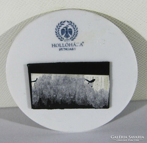Mucha Hóllóház porcelain refrigerator magnet - August