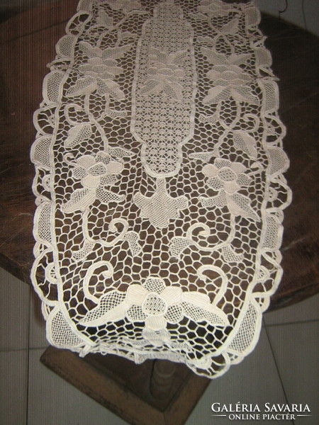 Beautiful sewn point lace special oval tablecloth