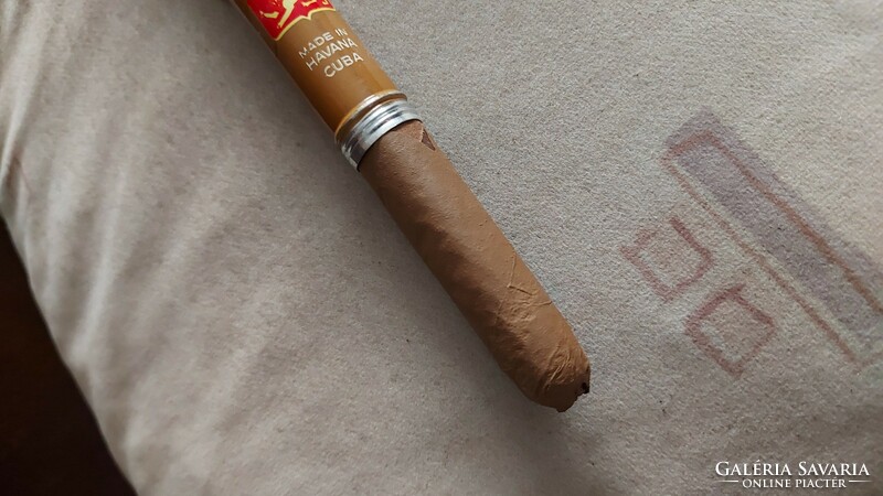 Cuban cigar h.Upmann Havana in original box