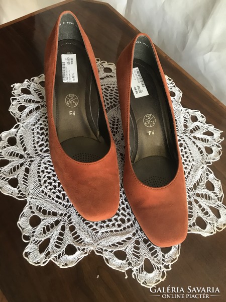 Orange elegant new shoes
