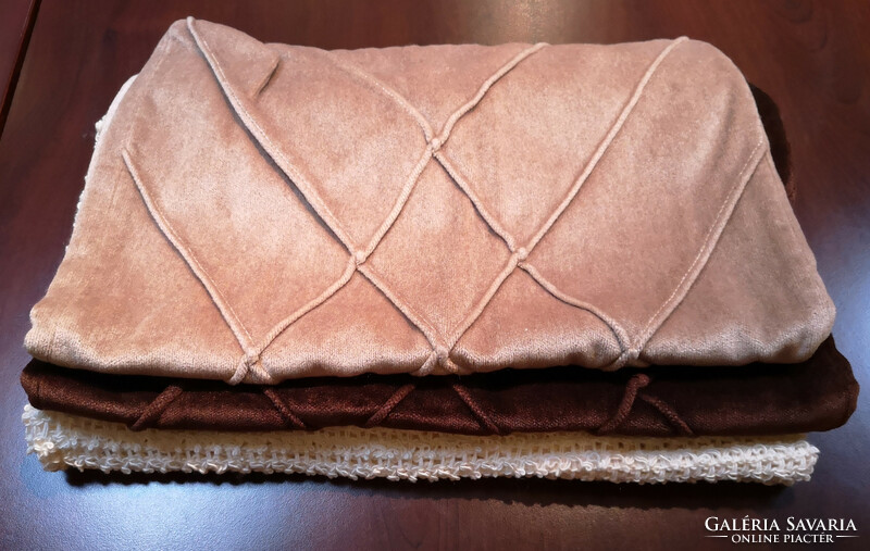Drapp velvet retro decorative cushion cover