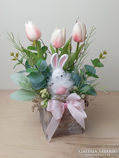 Easter table decoration with bunny
