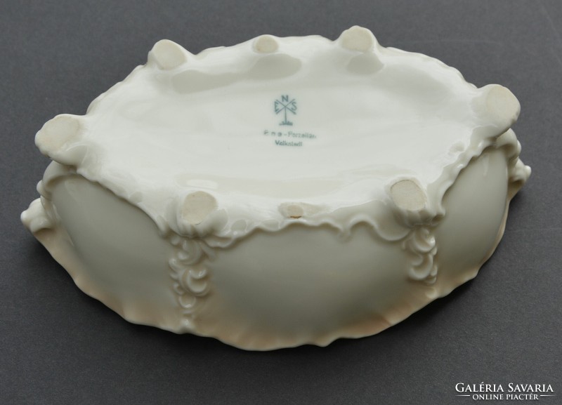 Rózsás porcelán bonbonier az 1930-as évekből