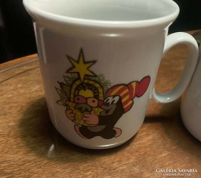 Thun porcelain children's mug with small mole pattern