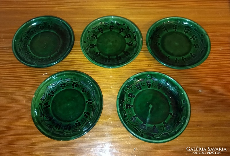 Folk green ceramic saucer
