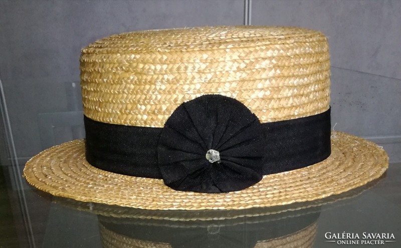 Women's straw hat