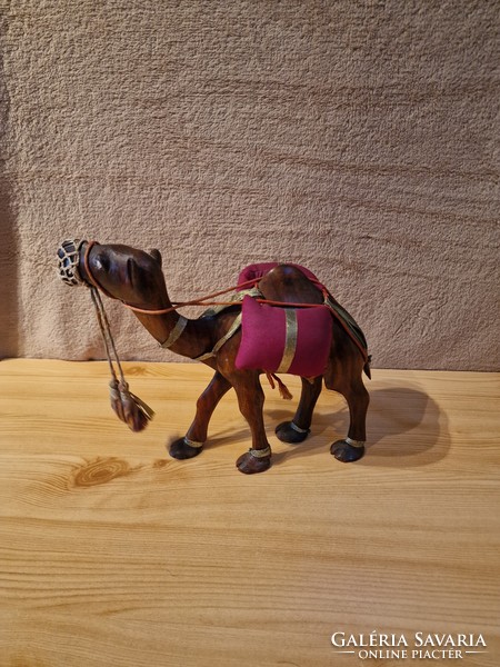Fable carving humped camel