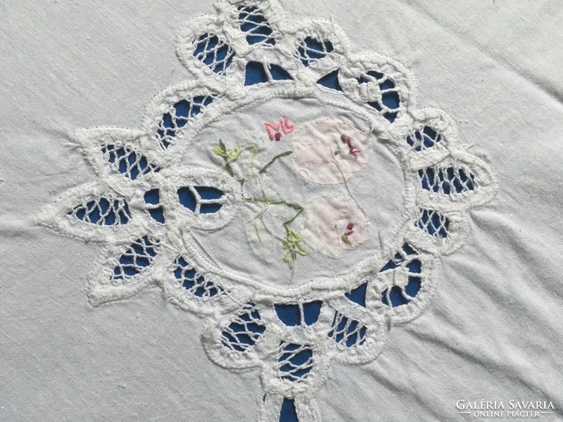 Old special appliqué embroidered floral tablecloth