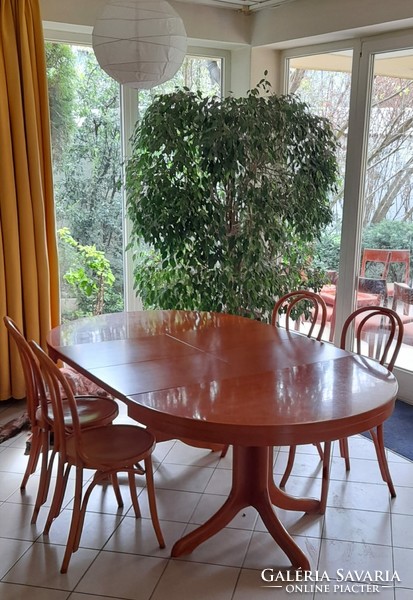 Solid cherry dining table - 4 or 6 / 8 persons, round, with 5 chairs