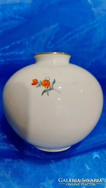 Német Stuttgart porcelán, gömb alakú váza.