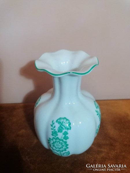 Small vase from Zolnay