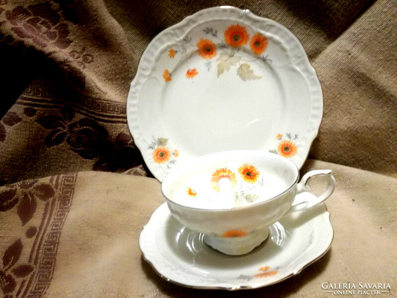 Bavaria tea breakfast trio: cup - saucer - dessert plate - art&decoration