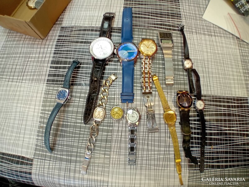 Men's and women's watches