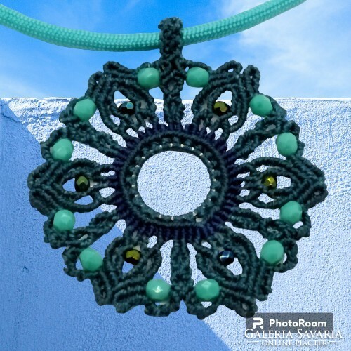 Blue-green macrame necklace with polished pearls