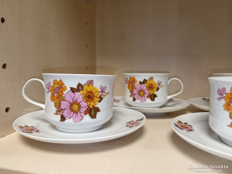 Lowland dahlia patterned cups with bottoms