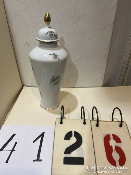 Herend Hecsedli patterned porcelain vase, with lid, 32 x 12 cm. 4126