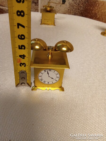 Mini copper table clock