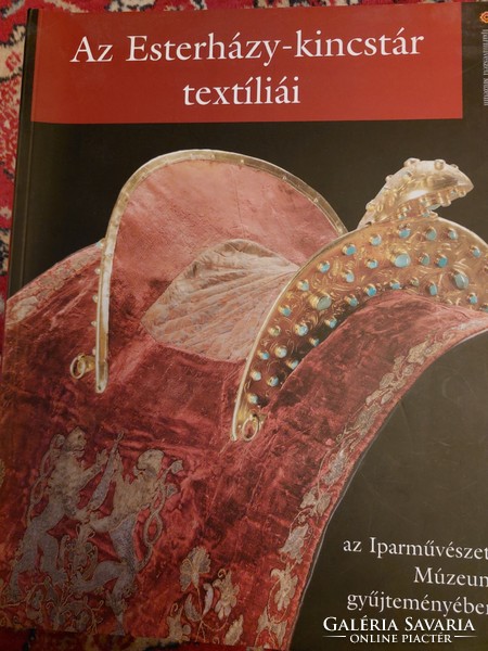 The textiles of the Esterházy treasury