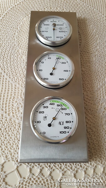 Stainless steel, analog weather station