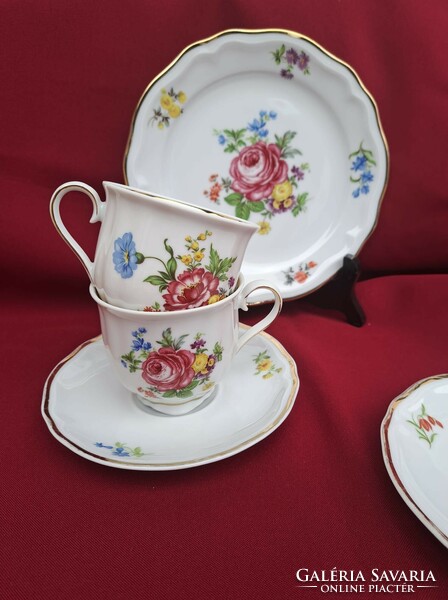 Gyönyörű német Bavaria teás trió szett csésze süteményes tányér sütis reggeliző szett Virágos rózsás