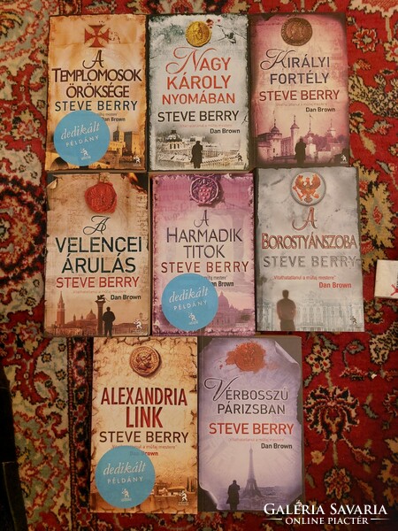 Dedikált! Steve Berry regények 8 darab együtt!