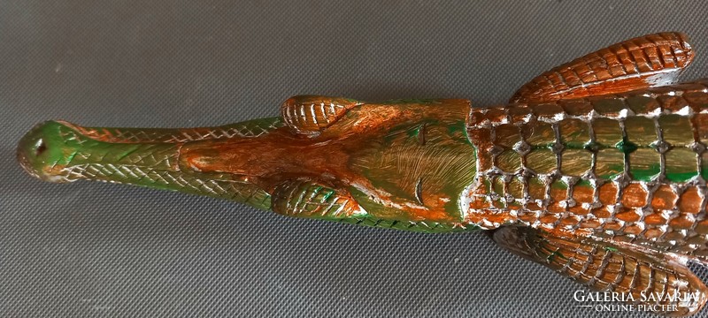 Huge wooden caiman handmade negotiable design
